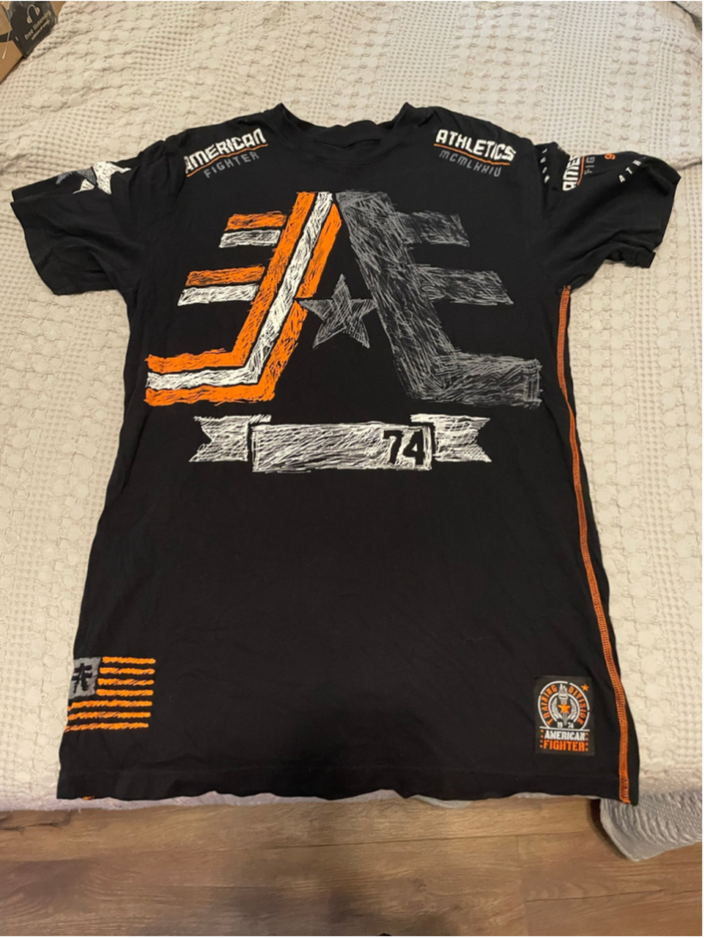 Buckle American Fighter training division black orange shirt NWOT MENS M